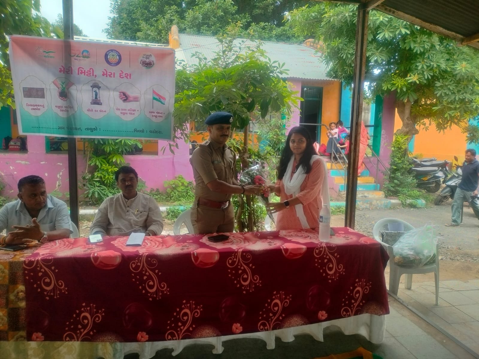 'મેરી મિટ્ટી મેરા દેશ' કાર્યક્રમ — ફોટો 4